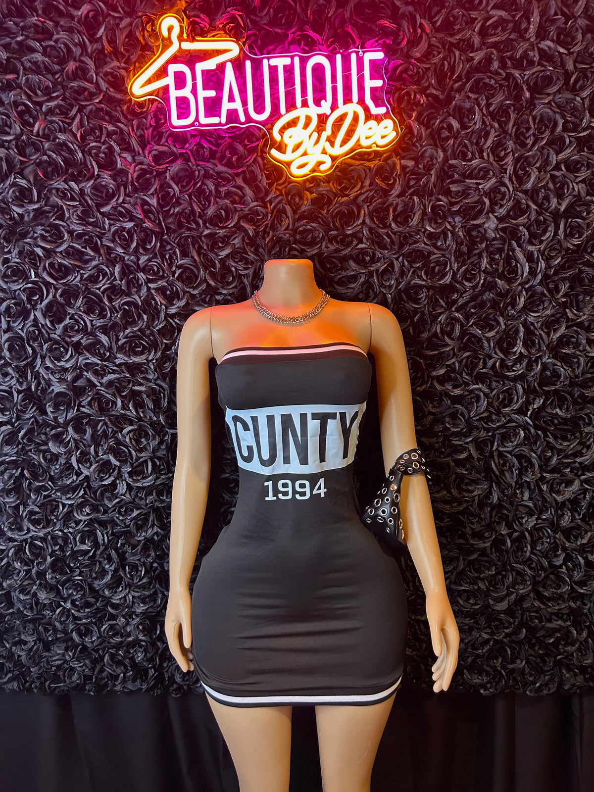 Cunty Body Dress