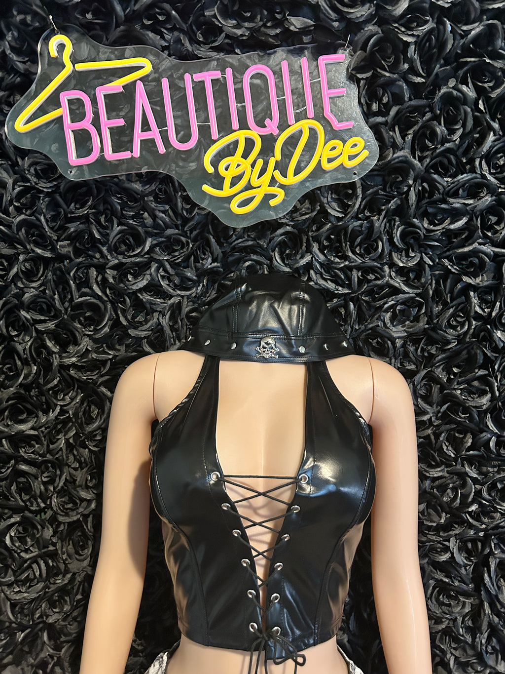 Lace me up top