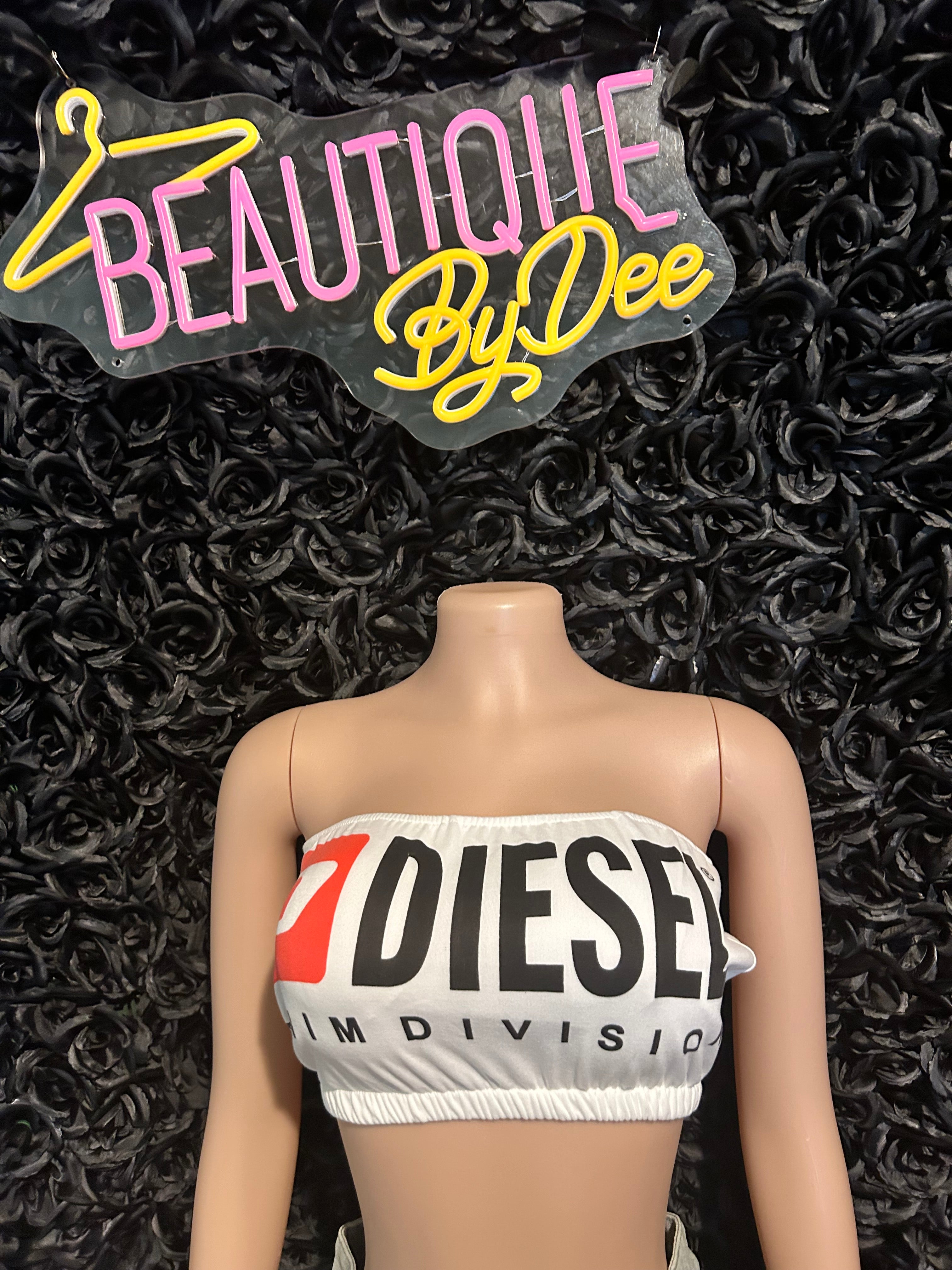 Division Halter top